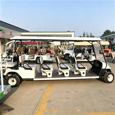 La voiturette de golf électrique 12 places est-elle suffisamment spacieuse ?
